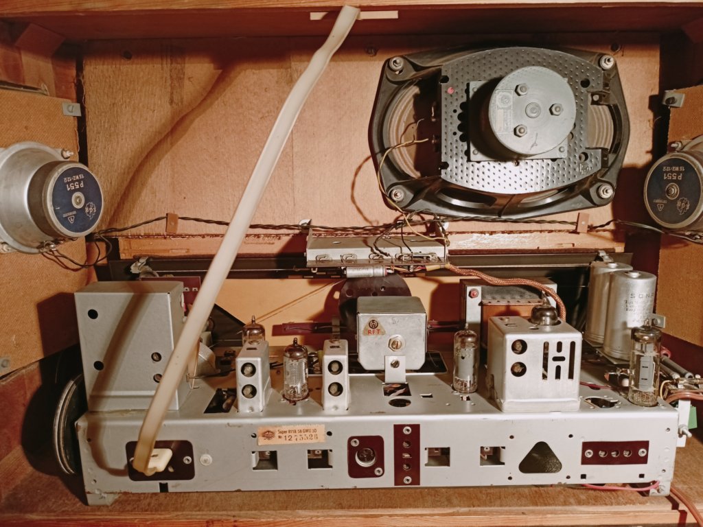 Das Erfurt2 mit abgenommener Rueckwand.